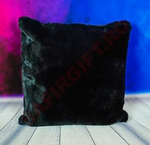 prn009 Perna blana neagra 40x40 personalizata wm 1 Perna blana neagra 40x40 personalizata