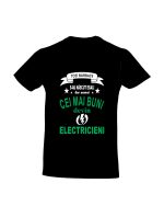 trc044 Toti barbatii s-au nascut egali dar numai cei mai buni devin ELECTRICIENI negru Toti barbati s-au nascut egali dar numai cei mai buni devin electricieni cadouri pentru electricien tricouri pentru electricieni