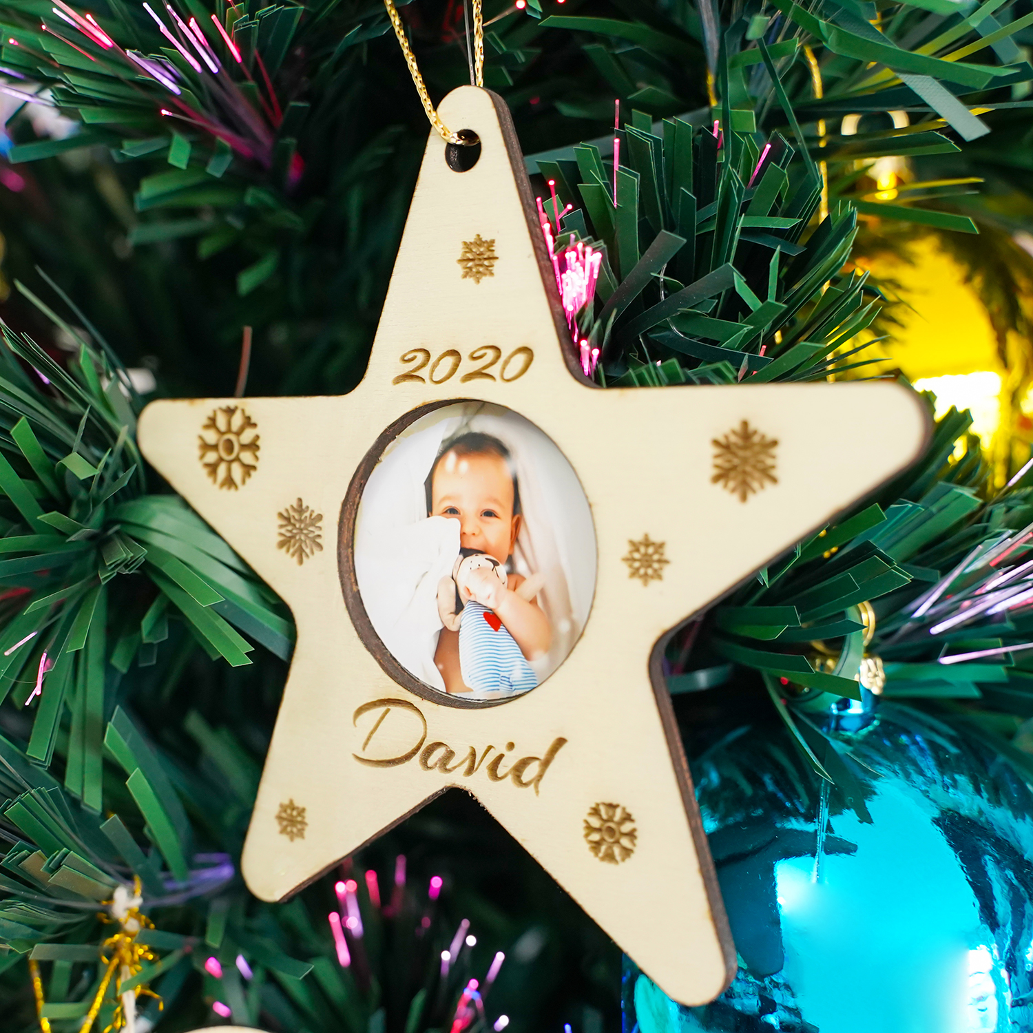 glc005 Glob steluta cu nume si poza Glob lemn personalizat cu nume si poza