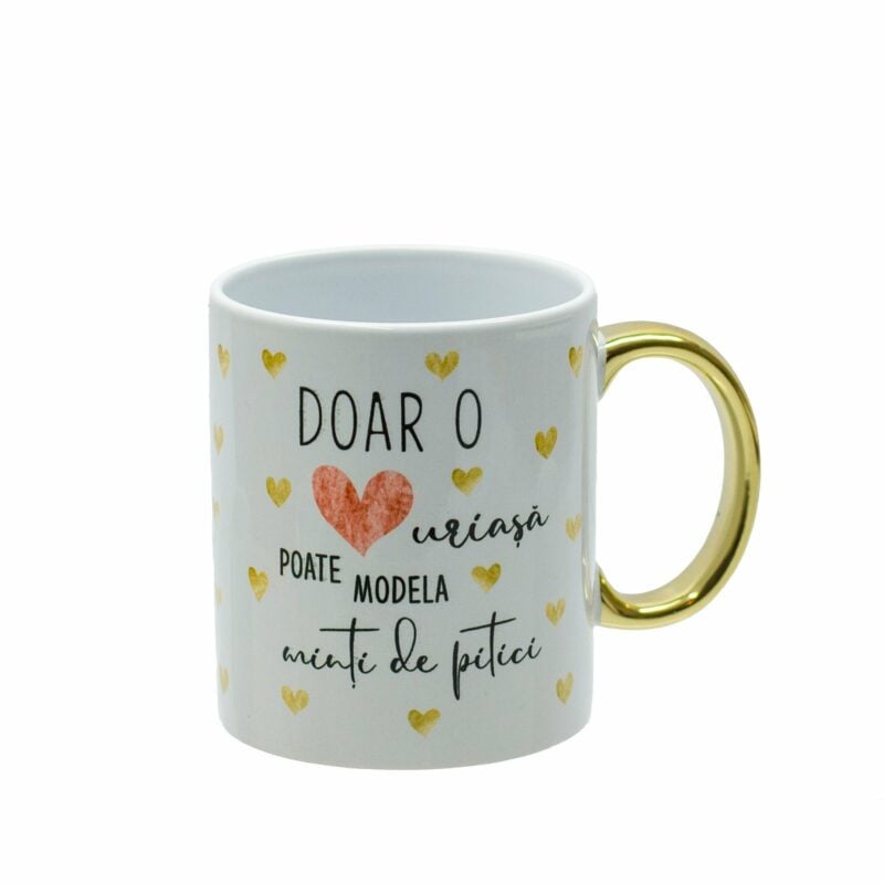 Cana personalizata cu maner auriu doar o inima uriasa poate modela minti de pitici 